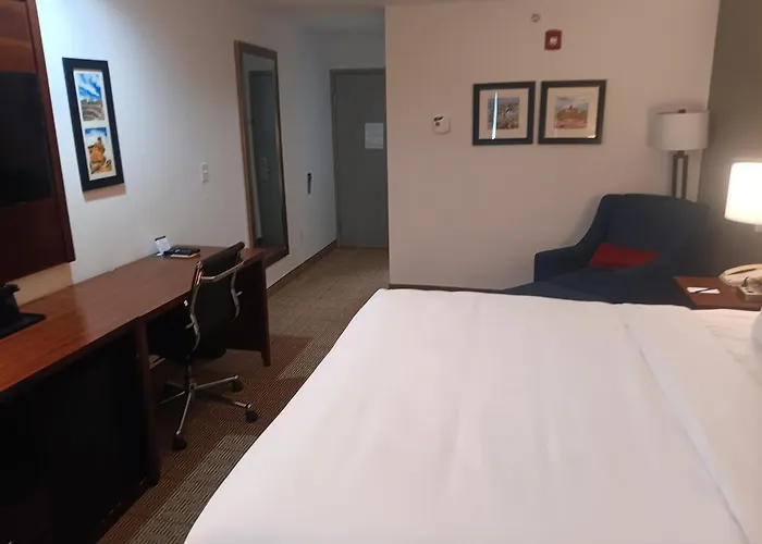 Comfort Inn & Suites