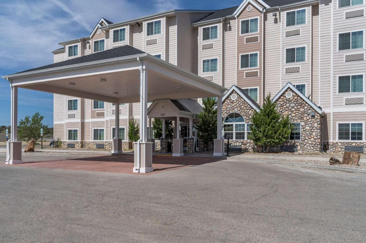 Comfort & Hotel Aztec