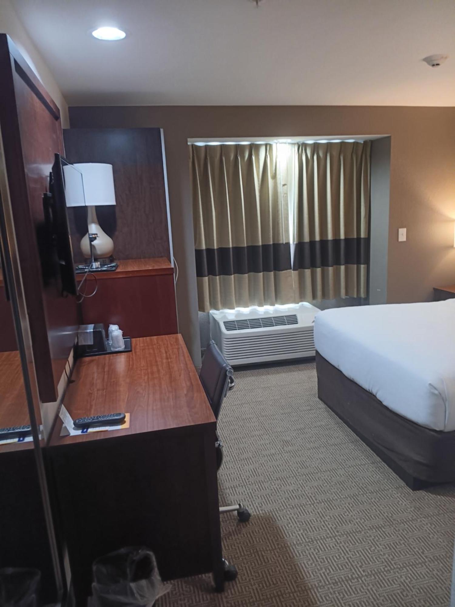 Comfort & Hotel