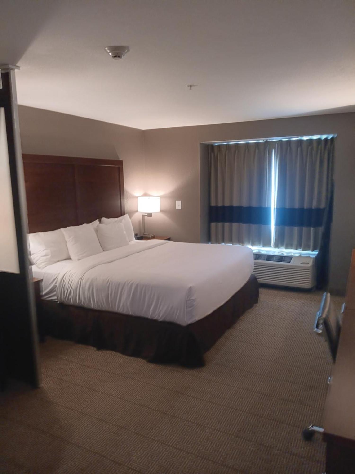Comfort & Hotel Aztec